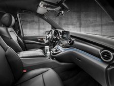 2016 മെഴ്സിഡിസ് ബെൻസ് വി ക്ലാസ് എഎംജിയെ കാണാം