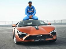 ദിലീപ് ഛബ്രിയ പറ്റിച്ചെന്ന് ദിനേഷ് കാർത്തിക്