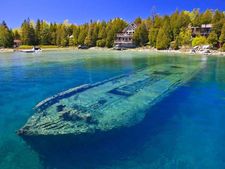 ദുരൂഹതകൾ ബാക്കിയാക്കി മുങ്ങിപ്പോയ കപ്പലുകൾ