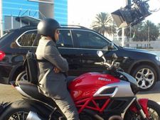 തല അജിത്ത് വേതാളത്തിൽ ഓടിക്കുന്ന സ്പോർട്സ് ബൈക്ക്