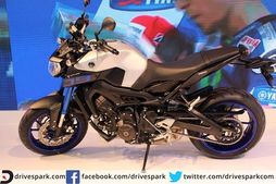 ട്രയംഫിനെ വെല്ലാനെത്തുന്നു യമഹ എംടി-09