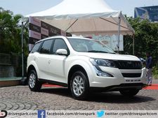 കുറഞ്ഞ വിലയ്ക്ക് മഹീന്ദ്ര എക്സ്‌യുവിയുടെ 500 ഓട്ടോമാറ്റിക്