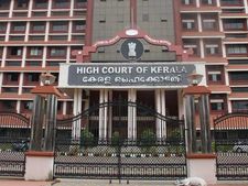 കേരളത്തിലെ ഡീസൽ വാഹന നിരോധനത്തിന് ഹൈകോടതി സ്റ്റേ