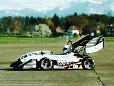 ഒന്നര സെക്കന്റിൽ 100കിലോമീറ്റർ കുതിക്കുന്ന റേസിംഗ് കാർ