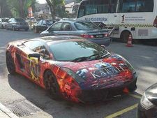 സൂപ്പർകാറിലും 'കബാലി' മയം!!!