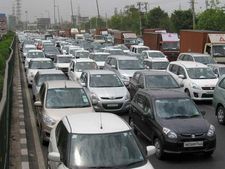 ദില്ലിയിൽ ഡീസൽ കാറിനുമേലുള്ള നിരോധനമൊഴിവാക്കി...