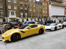 ലണ്ടൻ സായിപ്പുകളെ നോക്കുകുത്തികളാക്കി അറബിനാട്ടിൽ നിന്നും സൂപ്പർകാറുകൾ