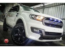 ഒരു കിടിലൻ വേഷപകർച്ചയിൽ ഫോഡ് എൻഡവർ!!!