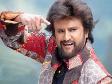 യാത്രയിലെന്നും കൂട്ട് പഴയക്കാറുകൾ; തലൈവർ രജനി ആഢംബര കാർ വിരോധിയോ?