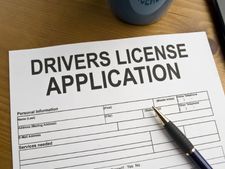 വാഹന ലൈസൻസ്, രജിസ്ട്രേഷൻ തുക കൂത്തനെ വർധിച്ചു...