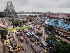 ഇന്ത്യയിലെ ആദ്യത്തെ അണ്ടര്‍ വാട്ടര്‍ റെയില്‍ തുരങ്കം കൊല്‍ക്കത്തയില്‍