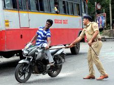 മോട്ടോര്‍ വാഹന ഭേദഗതി നിയമം; ഡ്രൈവിംഗ് ലൈസന്‍സ് റദ്ദ് ചെയ്യാനുള്ള 10 കാരണങ്ങള്‍
