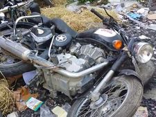 മണാലിയിലേക്ക് കയറ്റി അയച്ച റോയല്‍ എന്‍ഫീല്‍ഡുകളുടെ അവസ്ഥ; വീഡിയോ