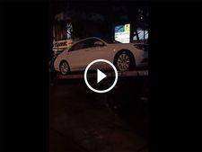 മുംബൈ മഴയില്‍ എസ്-ക്ലാസിനെ കൈവിട്ട മെര്‍സിഡീസ്; ഹ്യുണ്ടായി ഏറെ ഭേദമെന്ന് ഉപഭോക്താവ്