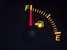 കാറിന്റെ ഇന്ധനക്ഷമത കൃത്യമായി അളക്കേണ്ടത് എങ്ങനെ