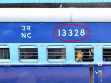 ട്രെയിന്‍ കോച്ചുകളില്‍ രേഖപ്പെടുത്തിയ കോഡുകളുടെ രഹസ്യം അറിയുമോ?