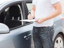 പഴയ കാര്‍ വാങ്ങാനോ വില്‍ക്കാനോ പദ്ധതിയുണ്ടോ? — അറിഞ്ഞിരിക്കേണ്ട ചില കാര്യങ്ങള്‍