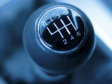 ഫസ്റ്റ് ഗിയറില്‍ കാര്‍ പാര്‍ക്ക് ചെയ്താല്‍?