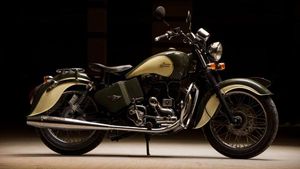 വലിയ ക്രൂയിസറാകാന്‍ ശ്രമിച്ച് ഒരു ബുള്ളറ്റ്!