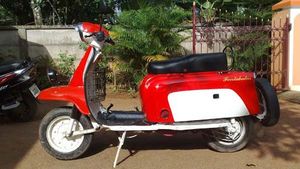 ഇന്ത്യയോടു വിടപറഞ്ഞ റോയല്‍ എന്‍ഫീല്‍ഡ് ബൈക്കുകള്‍; കൂട്ടത്തില്‍ ഒരു സ്‌കൂട്ടറും!