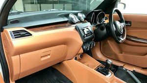 ആഢംബരം നിറഞ്ഞൊഴുകി മാരുതി സ്വിഫ്റ്റ്