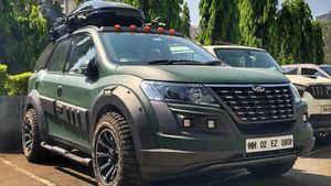 ആഢംബരം തുളുമ്പി മഹീന്ദ്ര XUV500 മൂണ്‍റേക്കര്‍