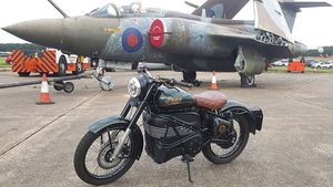 പ്രോട്ടോടൈപ്പുകൾ റെഡി; ഇലക്ട്രിക് വാഹന രംഗത്തേക്ക് ചുവടുവെക്കാൻ റോയൽ എൻഫീൽഡ്