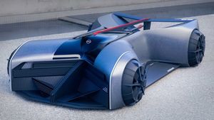 ഇരുന്നല്ല കിടന്നോടിക്കണം ഈ കാർ; വ്യത്യസ്ത സീറ്റിംഗ് ശൈലിയുമായി നിസാൻ GTR (X)