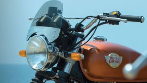 ക്ലാസിക്, ഇന്റർസെപ്റ്റർ 350 മോഡലുകൾ അവതരിപ്പിക്കാനൊരുങ്ങി റോയൽ എൻഫീൽഡ്