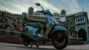 ചേതക് ഇലക്ട്രിക്കിന് ചെലവേറും; വില വർധനയുമായി ബജാജ്