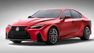 IS സെഡാന് പുതിയ 500 F സ്‌പോർട്ട് പെർഫോമെൻസ് വേരിയന്റ് അവതരിപ്പിച്ച് ലെക്സസ്