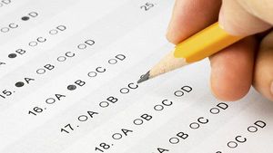 കാർ വിൽക്കാൻ ഒരുങ്ങുകയാണോ? ആർ‌ടി‌ഒയുടെ ഫോം 28, 29, 30, 35 എന്താണെന്ന് അറിയാം