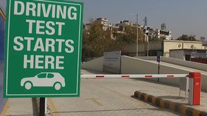 ഡ്രൈവിംഗ് പരിശീലന കേന്ദ്രങ്ങൾക്ക് പുതിയ മാനദണ്ഡങ്ങൾ പുറപ്പെടുവിച്ച് ഗതാഗതവകുപ്പ്