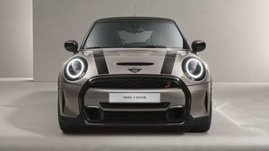 പുതിയ മൂന്ന് മോഡലുകളെ ഇന്ത്യയിൽ അവതരിപ്പിച്ച് മിനി; പ്രാരംഭ വില 38 ലക്ഷം രൂപ