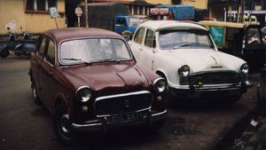 കേരളത്തിൽ അംബാസഡർ വിൽപനയ്ക്ക് പ്രീമിയർ നൽകിയ വൻ പ്രഹരം; പദ്മിനി എയർലിഫ്റ്റ് ചരിത്രം