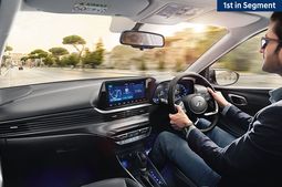 10 ലക്ഷം രൂപ ബഡ്ജറ്റിൽ ഇന്ത്യൻ വിപണിയിൽ കണക്റ്റഡ് കാർ ടെക്കുമായി എത്തുന്ന ഹാച്ച്ബാക്കുകൾ