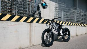 ഇലക്‌ട്രിക് സൈക്കിളോ അതോ മോട്ടോർബൈക്കോ? പരിചയപ്പെടാം BMW Vision AMBY