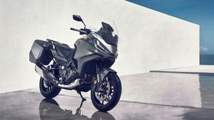 പുതിയ NT1100 അഡ്വഞ്ചർ സ്പോർട്‌സ് ടൂറർ മോട്ടോർസൈക്കിളിനെ അവതരിപ്പിച്ച് Honda