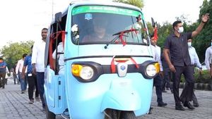 ഇവികൾ കൂടുതൽ ജനപ്രിയമാക്കാൻ ഇലക്ട്രിക് ഓട്ടോ മേള സംഘടിപ്പിച്ച് ഡൽഹി സർക്കാർ