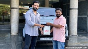 അത്യുഗ്രൻ മേക്കോവറിൽ യുവത്വം പ്രാപിച്ച് പൃഥ്വിയുടെ 1995 ലാൻഡ്റോവർ ഡിഫൻഡർ