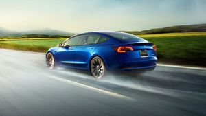 Tesla Model 3 മുതൽ Renault Zoe വരെ; ആഗോള വിപണിയിൽ ചൂടപ്പം പോലെ വിറ്റു പോകുന്ന ഇലക്ട്രിക് കാറുകൾ