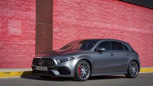 രാജ്യത്തെ എക്കാലത്തേയും വേഗമേറിയ ഹാച്ച് AMG A 45 S 4MATIC+ പുറത്തിറക്കി Mercedes Benz; വില 79.50 ലക്ഷം രൂപ