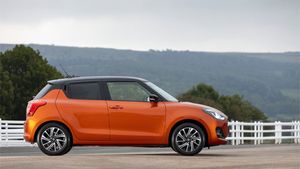 സ്വിഫ്റ്റും i10 നിയോസും വരെയുണ്ട്, ചെറിയ മാറ്റങ്ങളോടെ 6 എയർബാഗുകൾ ഘടിപ്പിക്കാവുന്ന ഇന്ത്യൻ കാറുകൾ 