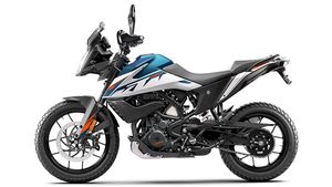 പുതിയ നിറങ്ങളും പുതിയ ഗ്രാഫിക്‌സും; 250 Adventure നവീകരിച്ച പതിപ്പിനെ അവതരിപ്പിച്ച് KTM