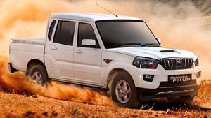 Bolero Camper മുതൽ Isuzu D-Max V-Cross വരെ; യൂസ്ഡ് കാര്‍ വിപണിയിലെ മികച്ച പിക്ക്-അപ്പ് ട്രക്കുകള്‍
