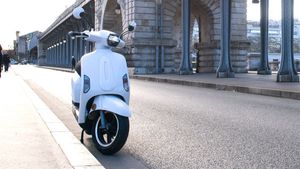 കാണാനും അഴക്, 140 കിലോമീറ്റർ റേഞ്ചും; AM1 ഇലക്‌ട്രിക് സ്‌കൂട്ടറുമായി Mob-ion