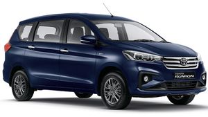 Hilux മുതൽ RAV4 വരെ; ഈ വർഷം ഇന്ത്യയിൽ എത്തുന്ന Toyota കാറുകൾ