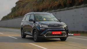 Kia Carens Vs Seltos; വിശദമായ സ്‌പെസിഫിക്കേഷന്‍ താരതമ്യം ഇതാ