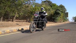 കണ്ണഞ്ചിപ്പിക്കുന്ന സ്റ്റൈലിംഗും മികച്ച പെർഫോമെൻസും! Yezdi Adventure റിവ്യൂ വിശേഷങ്ങൾ