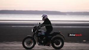 ഹിമാലയനെ പോലെ, പക്ഷേ ഹിമാലയനല്ല! പുത്തൻ Scram 411 മോഡലിന്റെ റിവ്യൂ വിശേഷങ്ങൾ